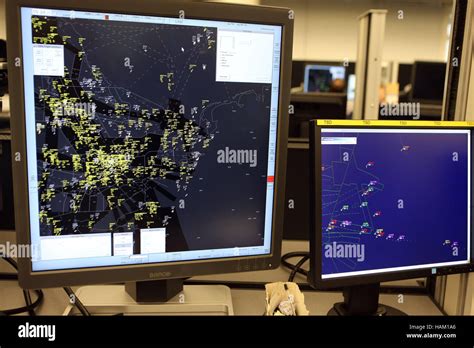 Air Traffic Control Radar Screen Hi Res Stock Photography And Images