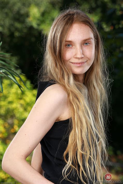 Sexy Babe Claire Roos Strips Naked Spreads Her Shaved Pussy Outdoors CoedCherry