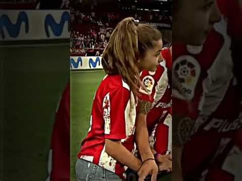 Delfina Suarez Kiss Hot YouTube