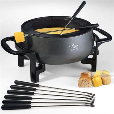 Best Electric Fondue Pots for the Perfect Fondue Party!