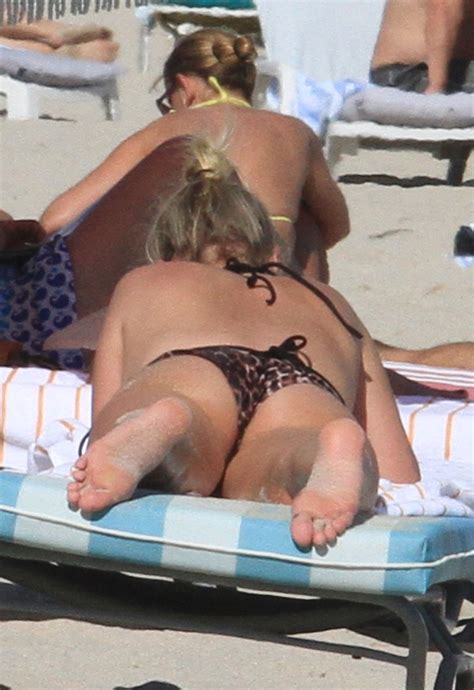 Nicky Hilton Nude Pussy Boobs And Leaks Nude Leaked Diaries