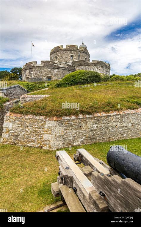 St Mawes Castle Cornish Kastel Lannvowsedh Is An Artillery Fort