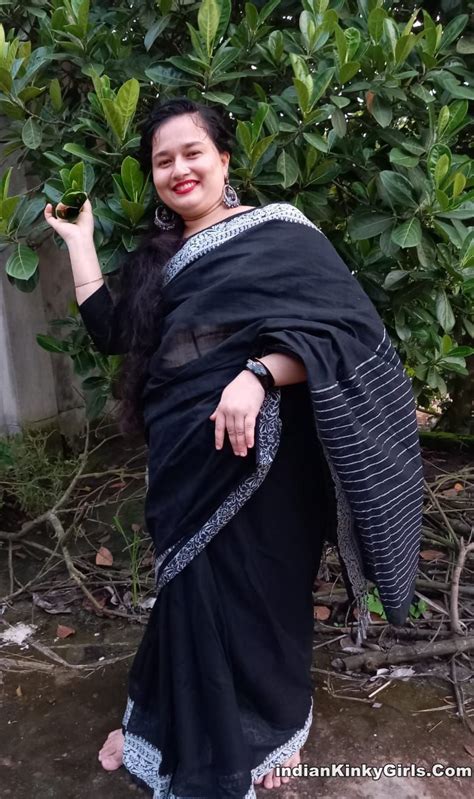 Busty Marathi Girl Nude Selfies Indian Nude Girls