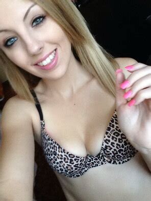 Val Midwest Porn Pic