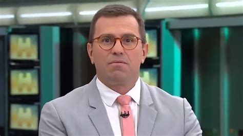 Rodrigo Bocardi D Patada Em Telespectador E Chamado De Mal Educado