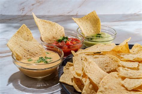 Tortilla Chips Salsa Dips