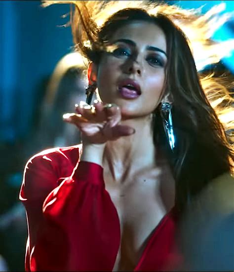 Rakul Preet Singh Cuttputlli Hindi 27 Hot Cleavage Hd Caps Starcelebblog