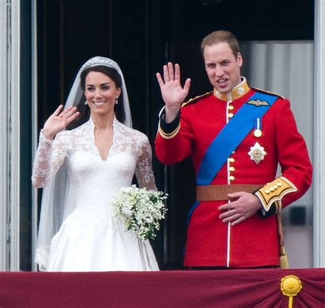 11 Fois où la reine Elizabeth a brisé le protocole royal Sympa