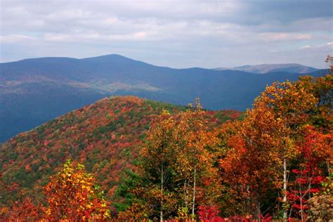 12 Best Places To Experience Fall In Georgia - Southern Trippers