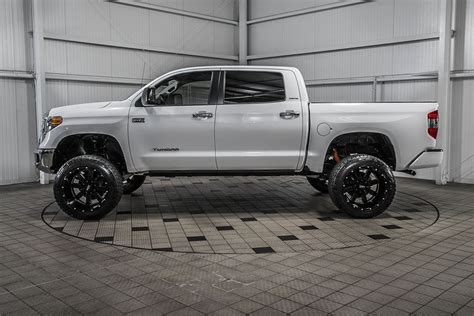 Toyota Tundra 6 Inch Lift Kit