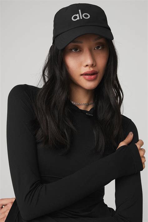 Hats Alo Yoga Indonesia