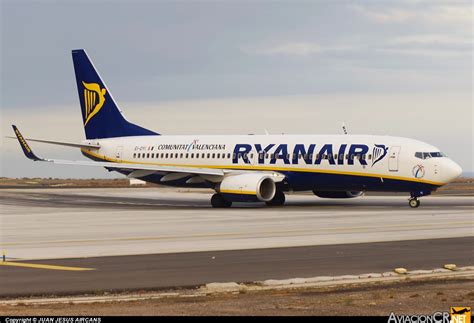 EI DYI Ryanair Boeing 737 8AS AviacionCR Net