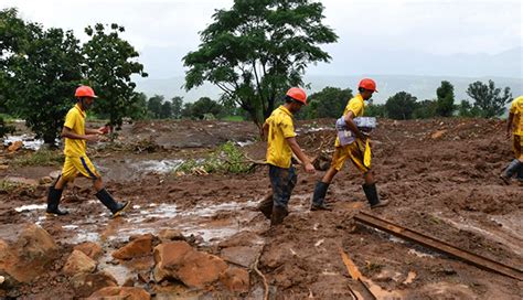 Al Menos 79 Muertos Y Decenas De Desaparecidos Por Lluvias Monzónicas