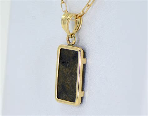 Martian Meteorite Pendant - Genuine Mars Meteorite Jewelry - 14Kt Gold – Top Meteorite