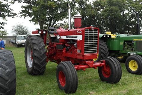 Farmall 1256: Specs, Engine, Transmission, Dimensions