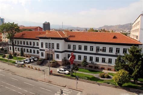 Kayseri Devlet Hastanesi Kadın Hastalıkları ve Doğum Doktorları