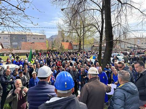 Jednosatnim Trajkom Upozorenja Po Ela Prva Smjena U Svim Rudnicima Iz