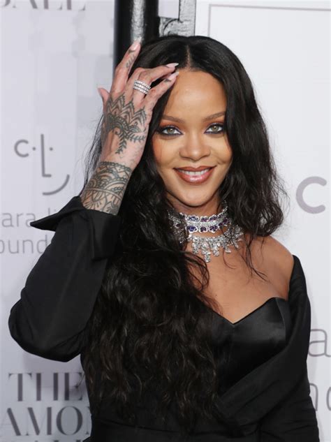 Details 74 Rihanna Hand Tattoos Latest Vn