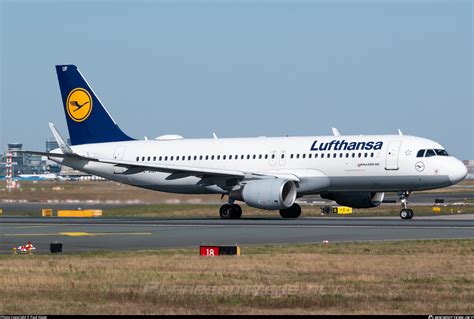 D AIUF Lufthansa Airbus A320 214 WL Photo by Paul Hüser ID 1339634