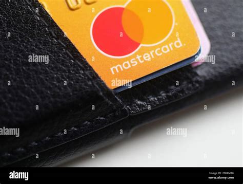 Mastercard Incorporated Symbol Hi Res Stock Photography And Images Alamy