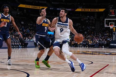 Campazzo Hizo Su Fantástico Show De Asistencias Con Un Pase De Caño Pero Bolmaro Ganó El Duelo