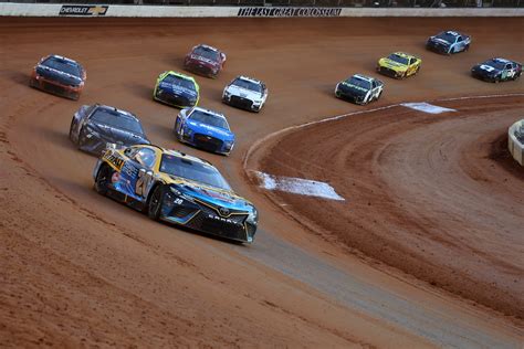 Nascar Bristol Dirt Race Wird Zum Caution Fest Racingblog