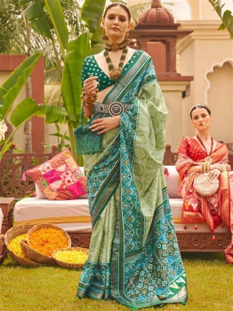 Buy Grey Patola Printed Silk Wedding Wear Saree From Ethnic Plus