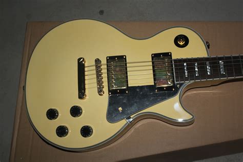 Metal Guitar 1974 Custom Randy Rhoads White Aged Electric Guitar Gold ...