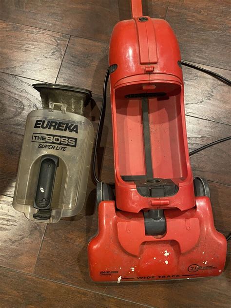 Eureka The Boss Superlite 21ib Bagless Ebay