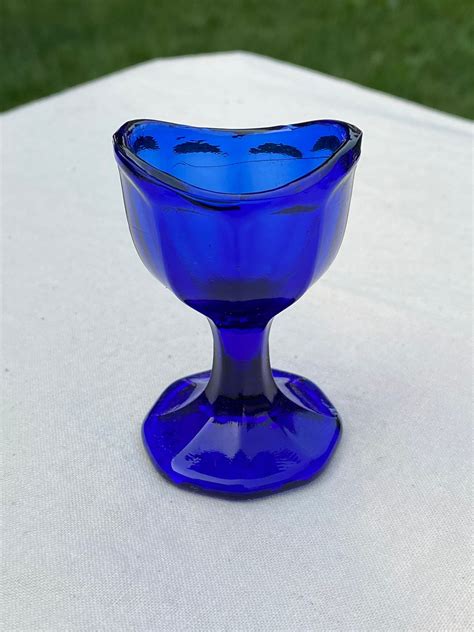 Vintage Cobalt Blue Glass Eye Rinse Cup Eye Wash Cup Eye Etsy Blue Glass Vintage Thermos