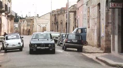 IMCDb org Renault 5 Série 1 R122 in La vedova del trullo 1979