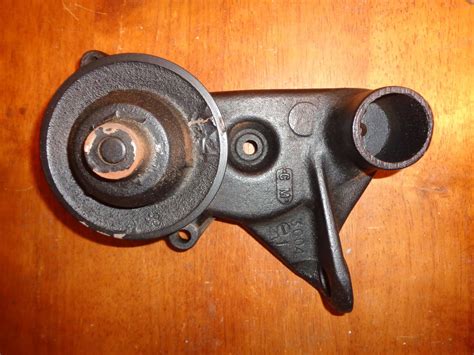 Nos Quality Water Pump Ford V Mercury Cp Right