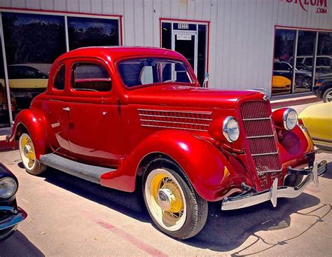 Ford V8 Deluxe Coupe 1935 Antique Cars Ford V8 Ford