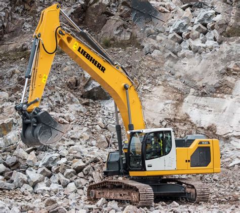 Distributor Alat Berat LIEBHERR CRAWLER EXCAVATOR R 930 LITRONIC