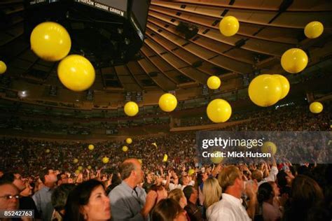 Coldplay 2001 Photos And Premium High Res Pictures Getty Images