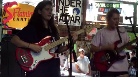 Hinds Warts Flamingo Cantina Sxsw Best Of Sxsw Live Hq