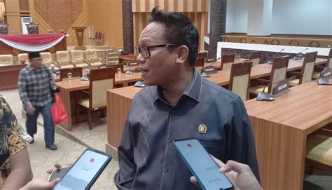 Pansus DPRD Samarinda Sebut LKPJ Wali Kota 2022 Bidang Lingkungan Masih