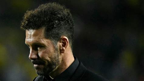 Atletico Madrid Suffer A Shock 2 1 Defeat To Newly Promoted Las Palmas As Diego Simeones Side