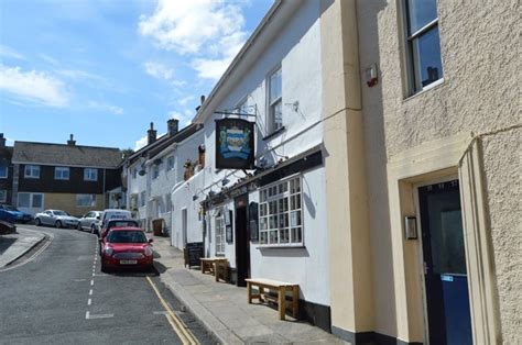 The Fishermans Arms © N Chadwick Cc By Sa20 Geograph Britain And