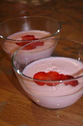 Mousse De Fraises De Les Bonnes Recettes De Julie Et Ses Recettes De