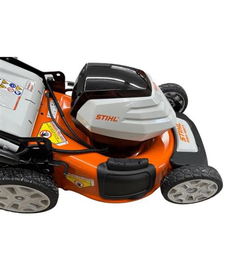 Stihl RMA 460 V Battery Self Propelled Lawn Mower 19