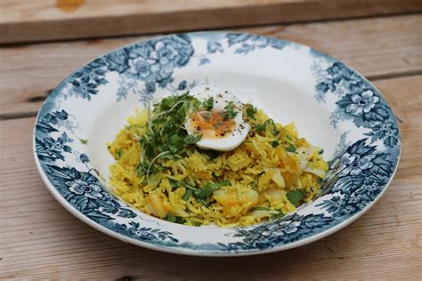 Easy Smoked Haddock Kedgeree Recipe By Tess Ward Tatler