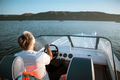 Learn How To Drive A Boat A Step By Step Guide Neighbor Blog