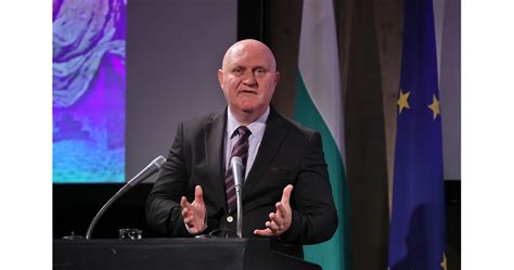 Галин Цоков: Наши лектори преподават на два континента в 20 университета