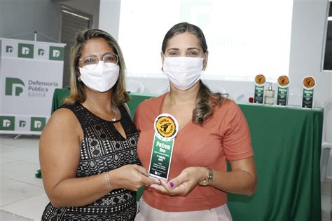 ITABERABA Oito escolas recebem da Defensoria premiação do Selo Escola