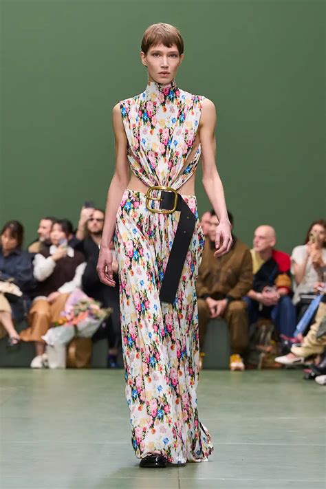 Loewe Fw Womens Runway Collection