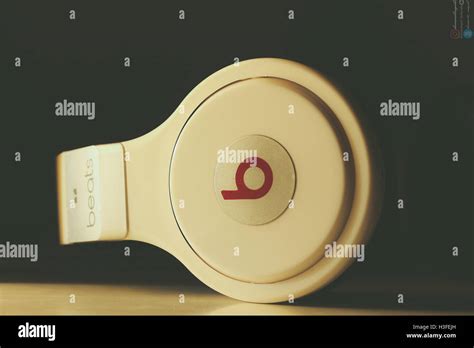 Beats Headphones Commercial Ad Stock Photo Alamy
