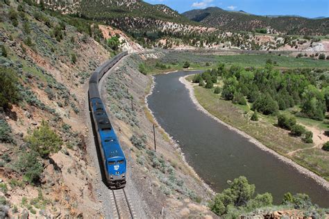 Along The Colorado Amtraks Westbound California Zephyr Ru Flickr