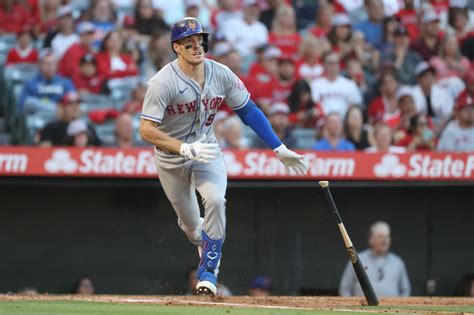 Mark Canha Powers Mets Past Marlins 6 2