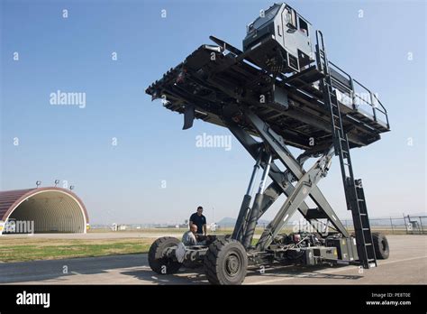 K loader hi-res stock photography and images - Alamy